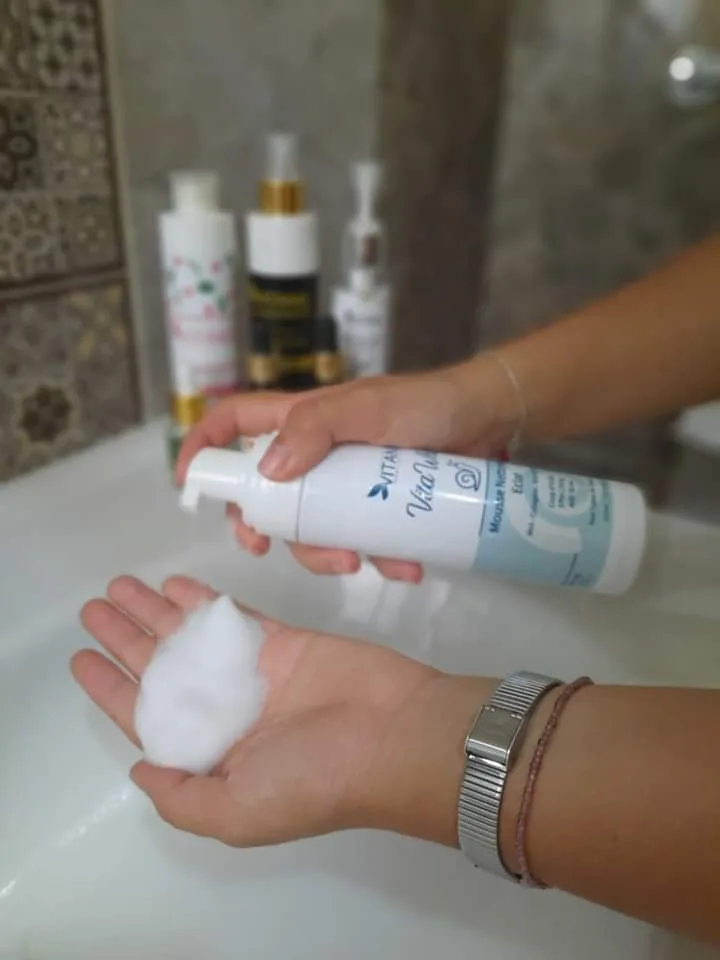 Mousse nettoyante éclaircissante 150 ml — photo 2